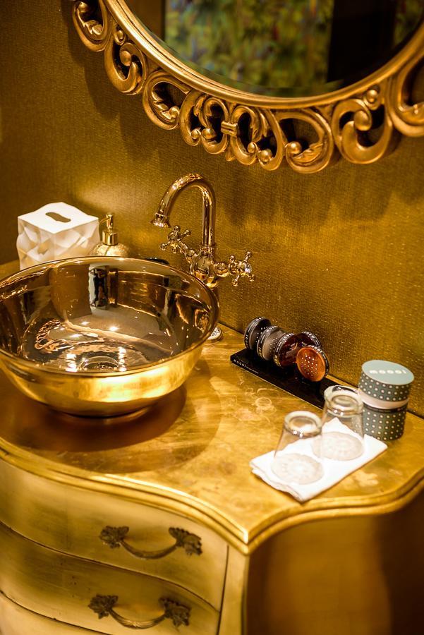 La Marquise Luxe Budel